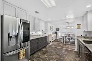 408 Villa Nueva Cir, North Port, FL 34287 - Photo 7