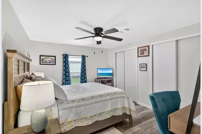 408 Villa Nueva Circle, North Port, FL 34287 - Photo 17