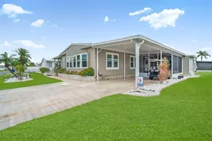 408 Villa Nueva Cir, North Port, FL 34287 - Photo 3