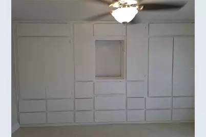 10214 N Altman Street, Tampa, FL 33612 - Photo 13