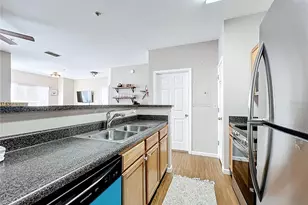 10764 70th Ave, Seminole, FL 33772 - Photo 15