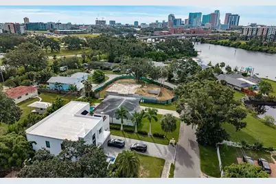 2205 N Riverside Drive, Tampa, FL 33602 - Photo 17