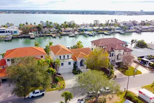 301 Midway Island, Clearwater Beach, FL 33767 - Photo 53