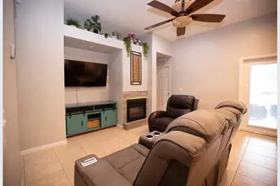 11617 Brookmore Way, Riverview, FL 33569 - Photo 17