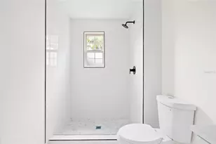 4550 21st St N, Saint Petersburg, FL 33714 - Photo 27