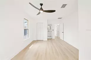 4550 21st St N, Saint Petersburg, FL 33714 - Photo 25