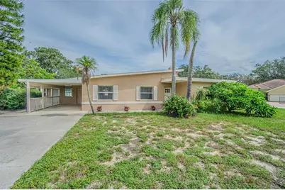 912 Riverside Drive, Tarpon Springs, FL 34689 - Photo 1