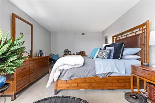 5950 Pelican Bay Plaza S, Gulfport, FL 33707 - Photo 27