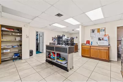 6401 35th Street N, Pinellas Park, FL 33781 - Photo 17