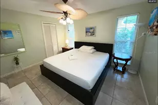 2001 Hawaii Ave NE, Saint Petersburg, FL 33703 - Photo 41