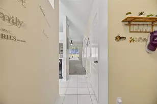 2234 Lake Woodberry Cir, Brandon, FL 33510 - Photo 9