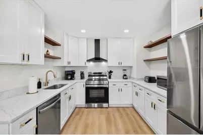 4410 W Bay Court Avenue, Tampa, FL 33611 - Photo 17