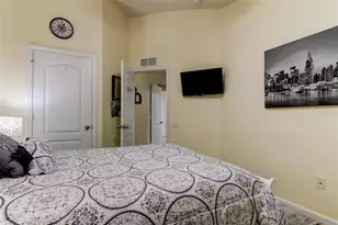 26642 Castleview Way, Wesley Chapel, FL 33544 - Photo 35