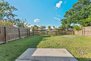 10771 Glen Ellen Dr, Tampa, FL 33624 - Photo 25