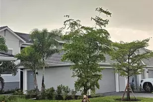 17470 Opal Sand Dr, Venice, FL 34293 - Photo 1