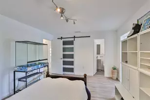 4713 Dover St NE, Saint Petersburg, FL 33703 - Photo 31