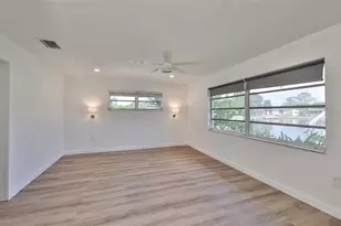 4713 Dover St NE, Saint Petersburg, FL 33703 - Photo 23