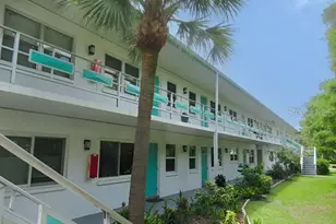 6100 21st St N, Saint Petersburg, FL 33714 - Photo 1