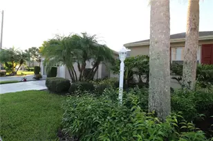 704 Tremont Greens Ln, Sun City Center, FL 33573 - Photo 3