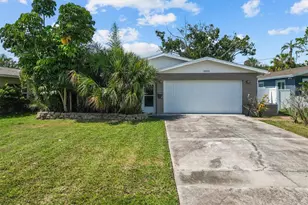 1889 Montana Ave NE, Saint Petersburg, FL 33703 - Photo 3