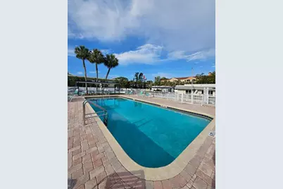 4851 W Gandy Boulevard #B5L5, Tampa, FL 33611 - Photo 31
