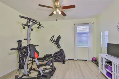 1516 Yale Castle Court, Ruskin, FL 33570 - Photo 21