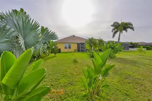 1516 Yale Castle Ct, Ruskin, FL 33570 - Photo 43