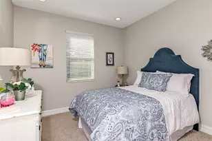 210 Villa Luna Ln, Lutz, FL 33549 - Photo 3