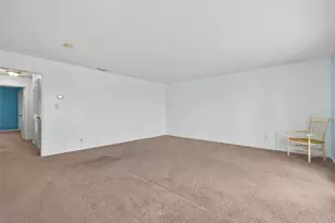 4720 Coquina Key Dr SE, Saint Petersburg, FL 33705 - Photo 15