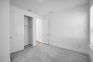 1685 Trailhead Ln, Zephyrhills, FL 33541 - Photo 23