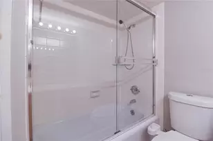7400 Sun Island Dr S, South Pasadena, FL 33707 - Photo 25