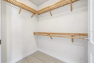 301 1st St S, Saint Petersburg, FL 33701 - Photo 29