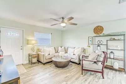 6004 Golf and Sea Boulevard, Apollo Beach, FL 33572 - Photo 9