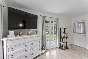 4762 Haines Rd N, Saint Petersburg, FL 33714 - Photo 7
