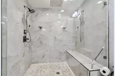 334 Boca Ciega Point Boulevard #606, Saint Petersburg, FL 33708 - Photo 25