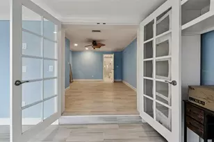 334 Boca Ciega Point Blvd, Saint Petersburg, FL 33708 - Photo 21