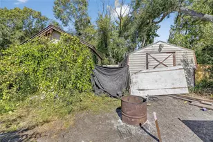 311 S Webb Rd, Plant City, FL 33566 - Photo 57