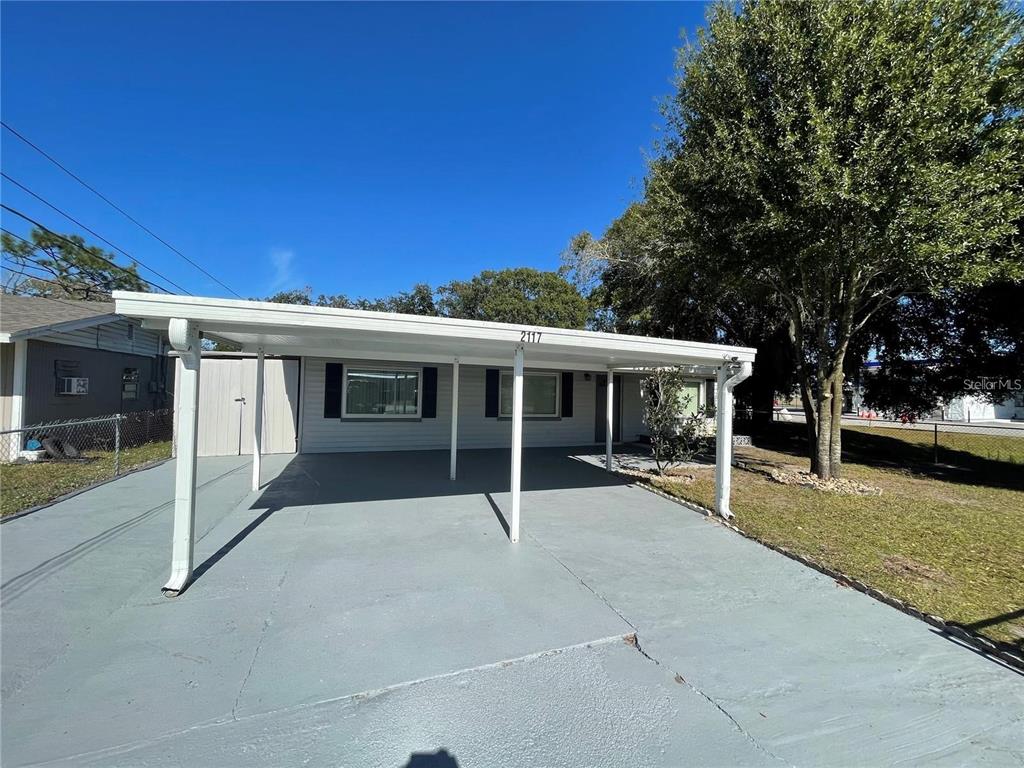 2117 Ivey Ln - 2117 Ivey Ln, Lakeland, FL 33815 Luxury Property | Jose Angel Pina