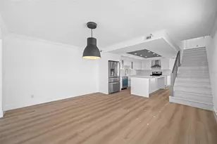 9410 Tara Cay Ct, Seminole, FL 33776 - Photo 21