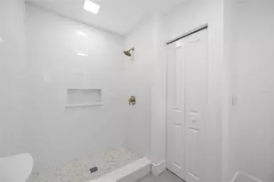 9410 Tara Cay Ct, Seminole, FL 33776 - Photo 39