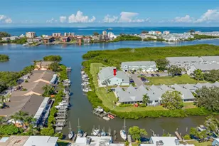 9410 Tara Cay Ct, Seminole, FL 33776 - Photo 7