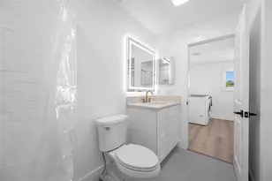 9410 Tara Cay Ct, Seminole, FL 33776 - Photo 35