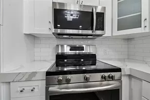 4036 Cortez Dr, Tampa, FL 33614 - Photo 17