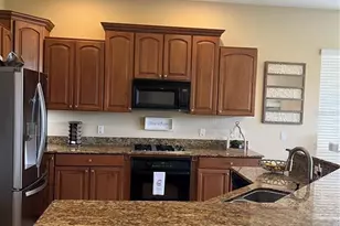 1226 3rd St Cir E, Palmetto, FL 34221 - Photo 9