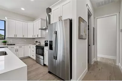 5000 Chancellor Street NE, Saint Petersburg, FL 33703 - Photo 9