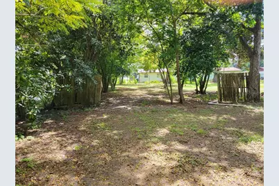38606 Calumet Avenue, Zephyrhills, FL 33542 - Photo 15