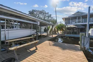 9914 Alavista Dr, Gibsonton, FL 33534 - Photo 39