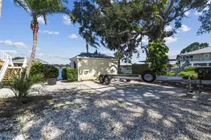9914 Alavista Dr, Gibsonton, FL 33534 - Photo 31