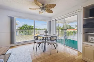 9914 Alavista Dr, Gibsonton, FL 33534 - Photo 11