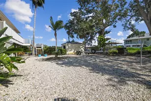 9914 Alavista Dr, Gibsonton, FL 33534 - Photo 29